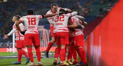 لايبزج يهزم بوخوم.. ودورتموند يتعثر أمام أوجسبورج في الدوري الألماني